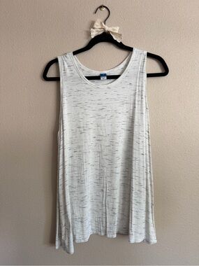 Old Navy Luxe White Speckled Tank Top
